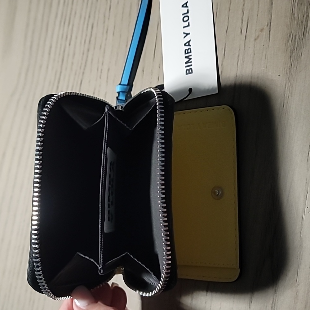 Wallet - Picture 4 of 4